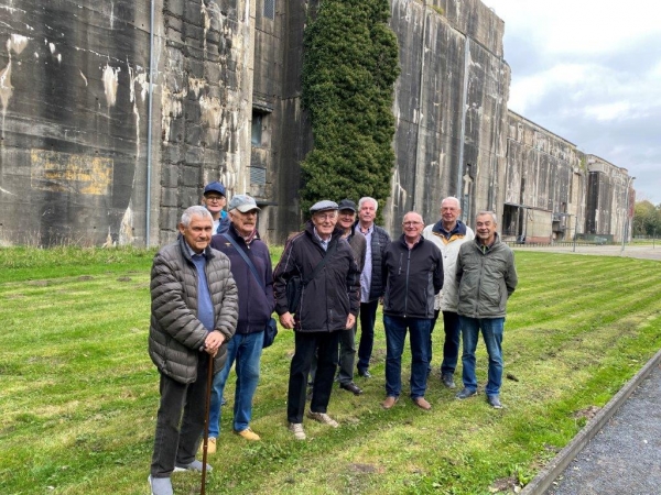 Seniorenabteilung besichtigt Weltkriegsbunker